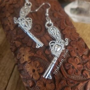 Silver Heart Gun Earrings Country BRIDE Bridesmaid COWGIRL Cowboy earrings Boho